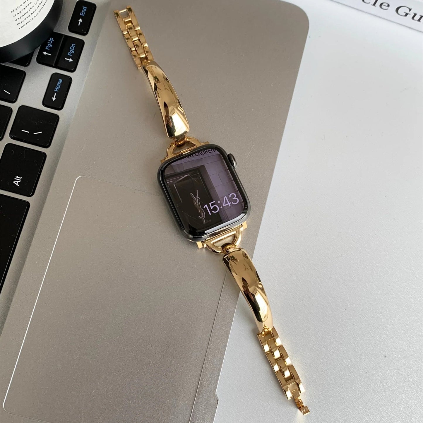 Simple Metal Bracelet For Apple Watch